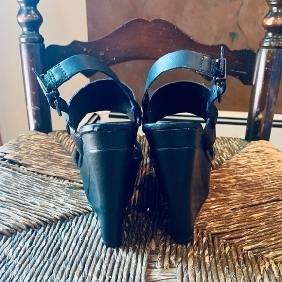 ✨🖤 Express Black Platform Wedge Sandals ✨🖤 Size 6✨🖤✨ - Picture 7 of 8